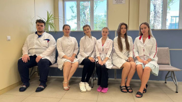 Студенты-медики Студенты-медики.